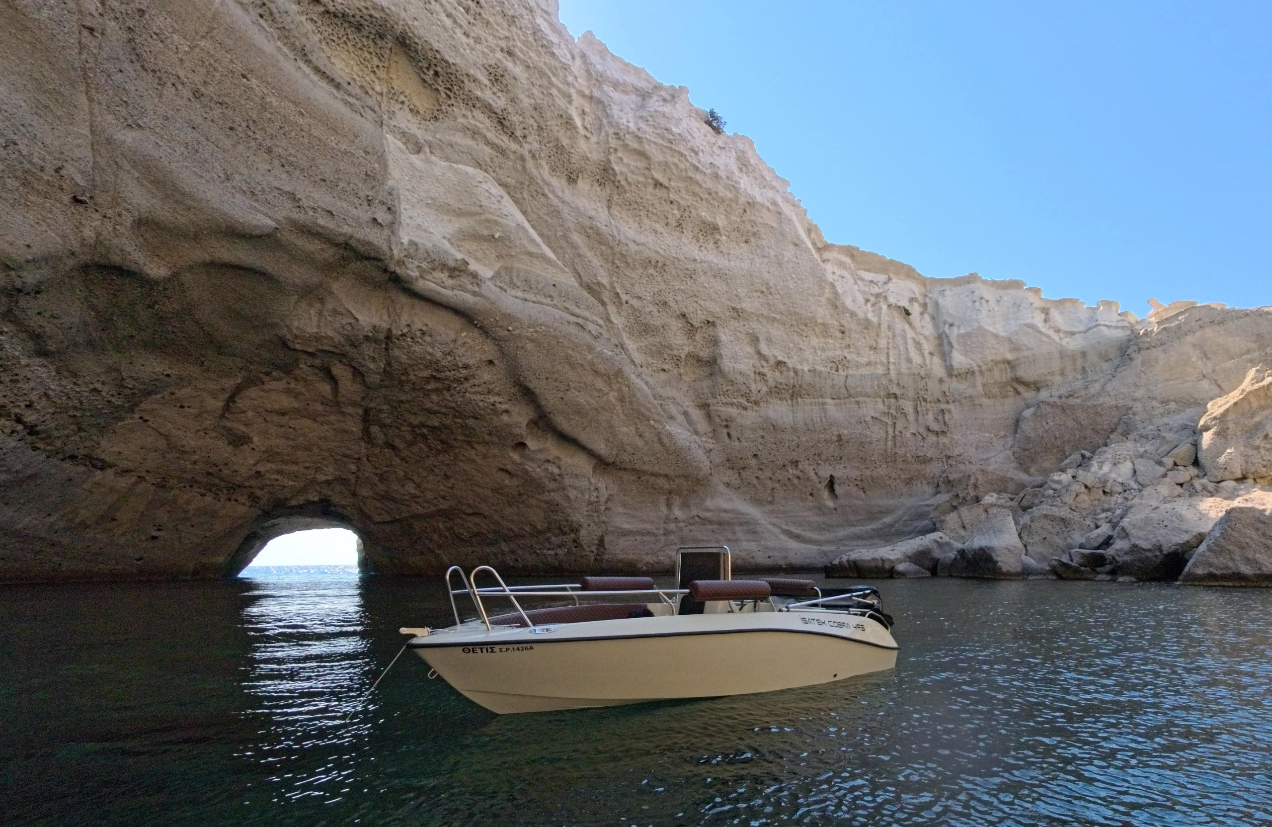 σαλονι-κομμένη-scaled-1